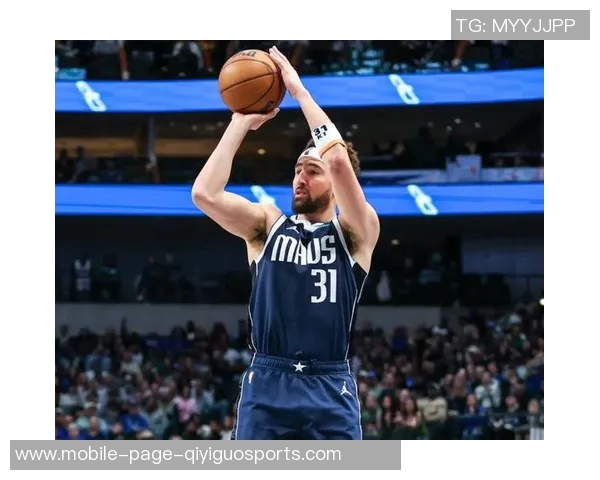 克莱首节三分球全失五项数据全无表现令人失望 克莱首节三分球全失五项数据全无表现令人失望