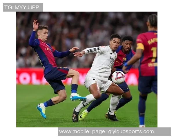 巴萨关注施洛特贝克转会多特要价或超5000万欧元 巴萨关注施洛特贝克转会多特要价或超5000万欧元